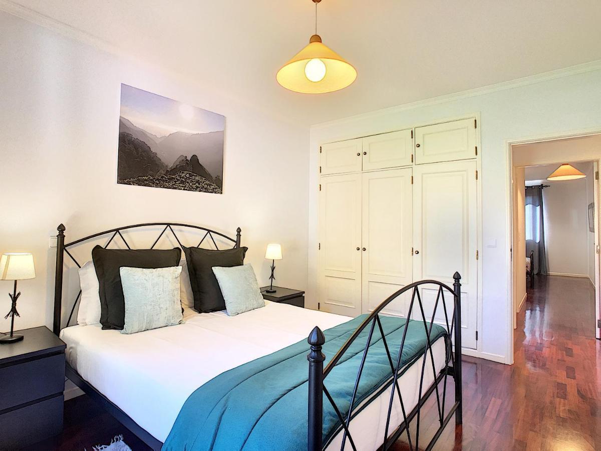 Sea N' Sun Apartment By Lovelystay Ribeira Brava Esterno foto